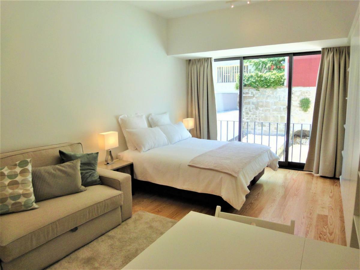 Tiles Apartment *