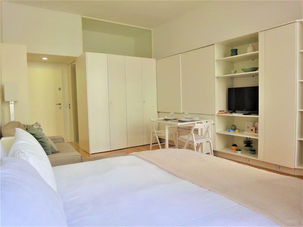 Apartament Tiles *